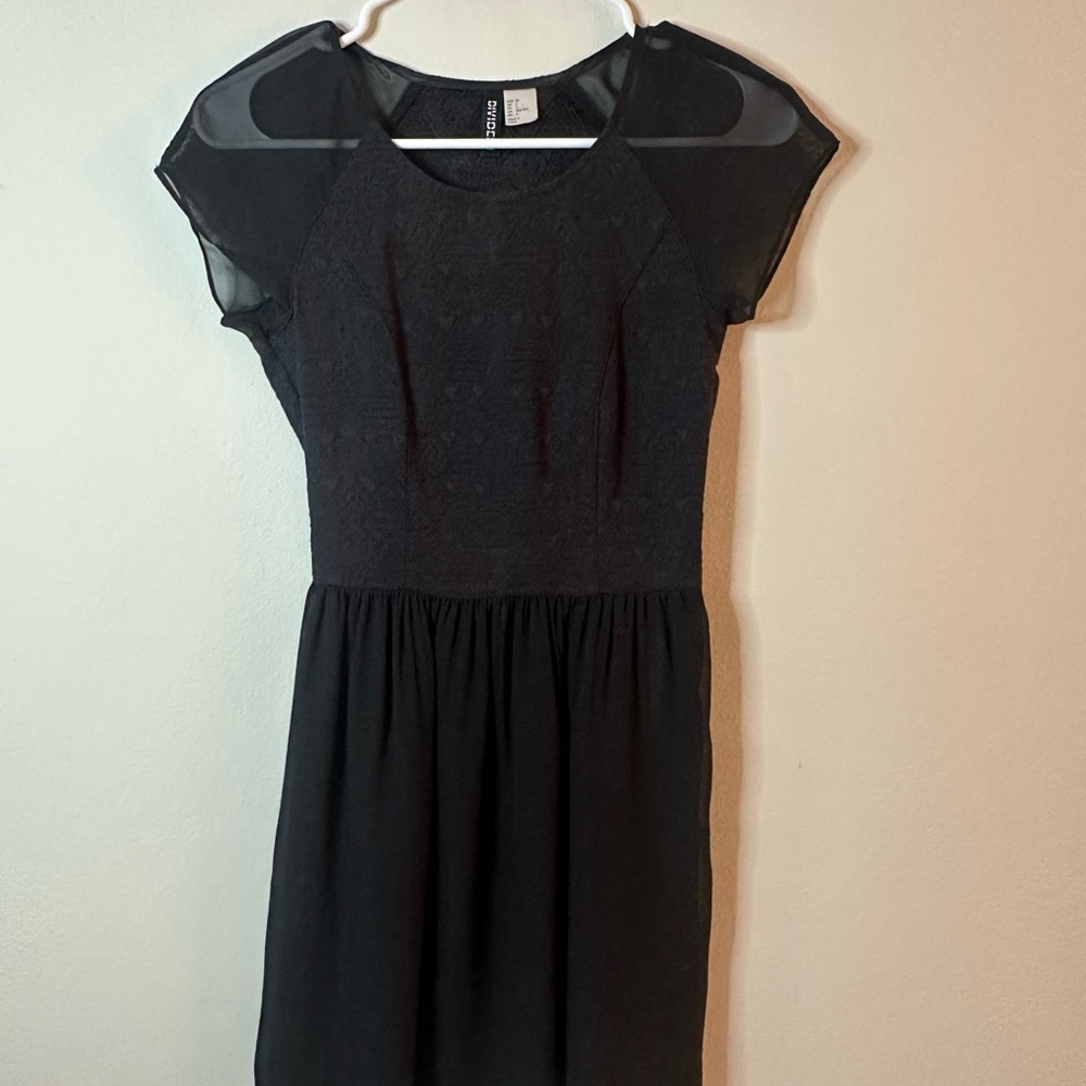 Elegant Black Dress